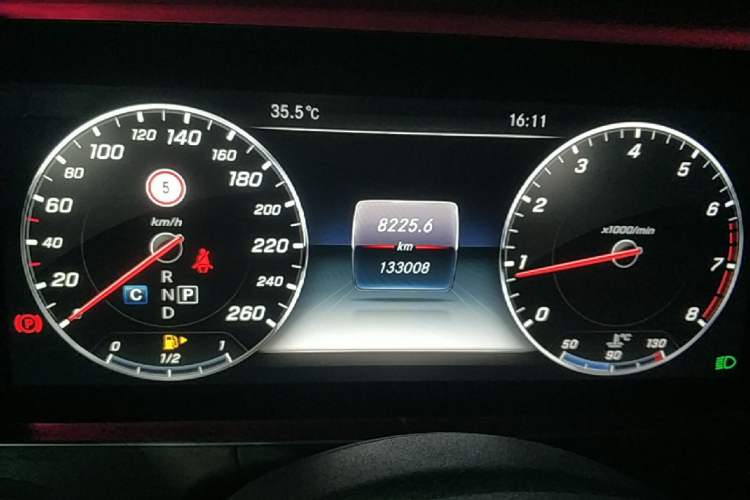 Used Mercedes-Benz E-Class 2016 E 200 L Instrument Cluster