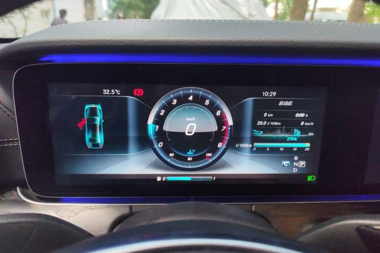 Used Mercedes-Benz E-Class 2016 E 300 L Sporty and Stylish Model Instrument Cluster