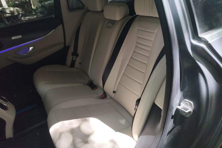 Used Mercedes-Benz E-Class 2016 E 300 L Sporty and Stylish Model Left Rear Seat