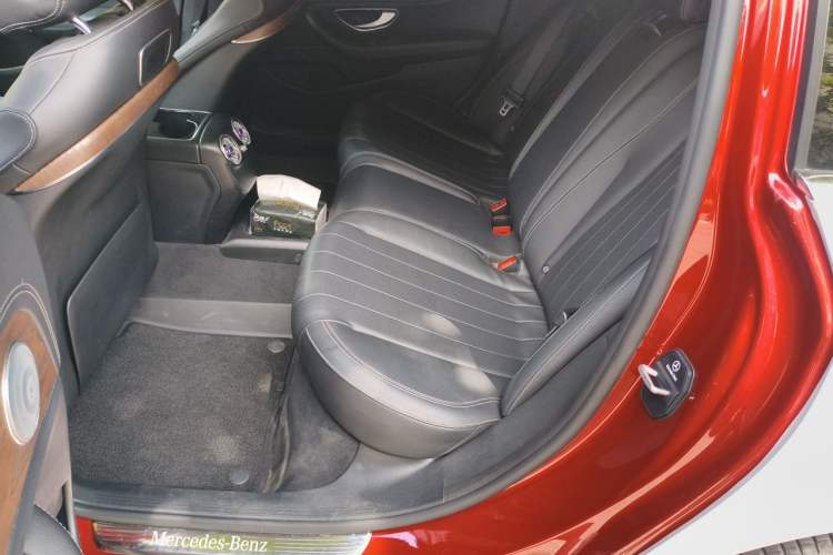 Used Mercedes-Benz E-Class 2016 E 200 L Left Rear Seat