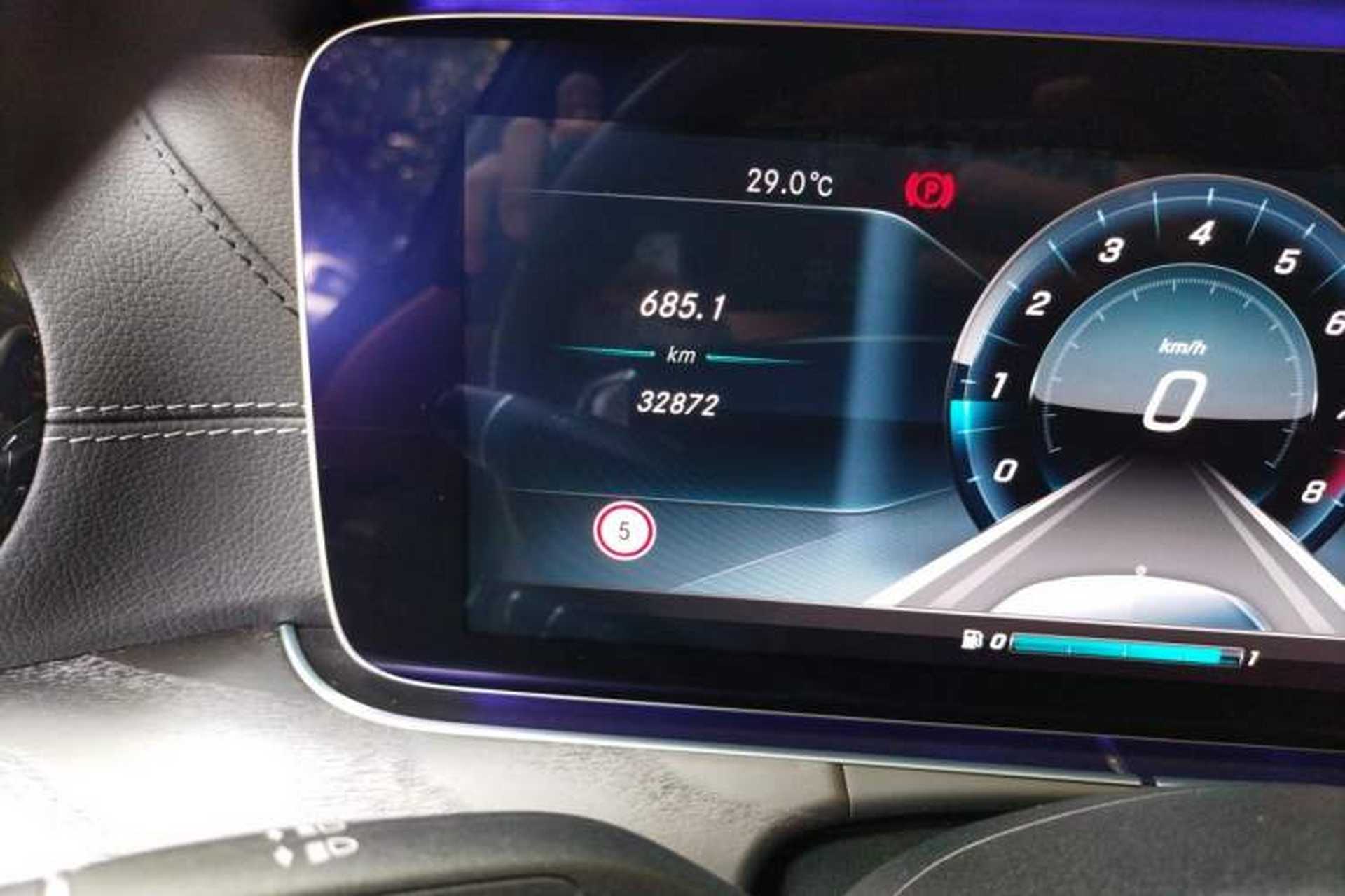 Used Mercedes-Benz E-Class 2016 E 200 L Sport Edition Odometer Close Up