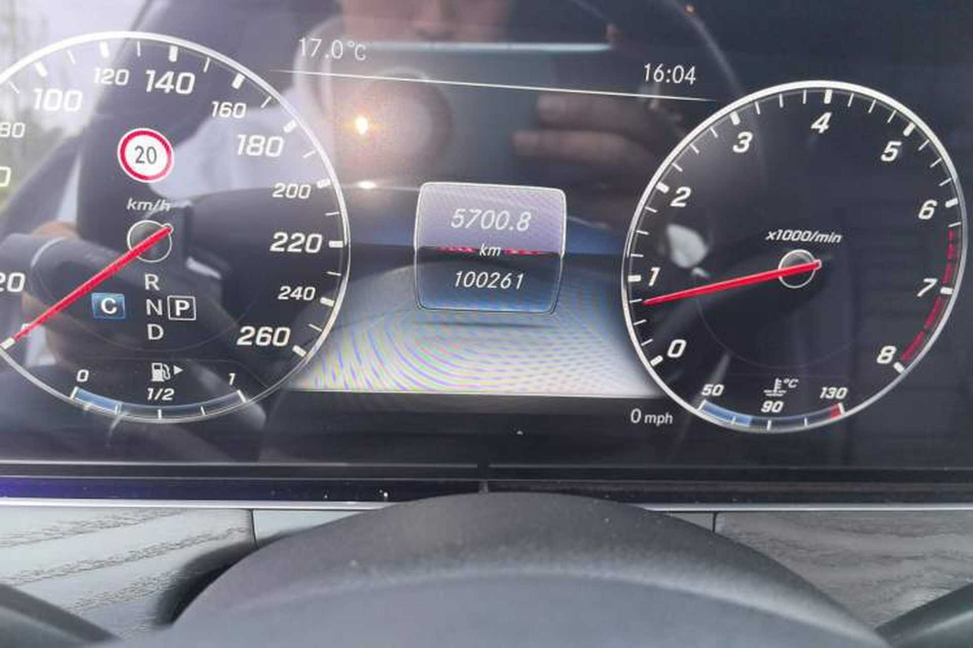 Used Mercedes-Benz E-Class 2016 E 200 L Sport Edition Odometer Close Up