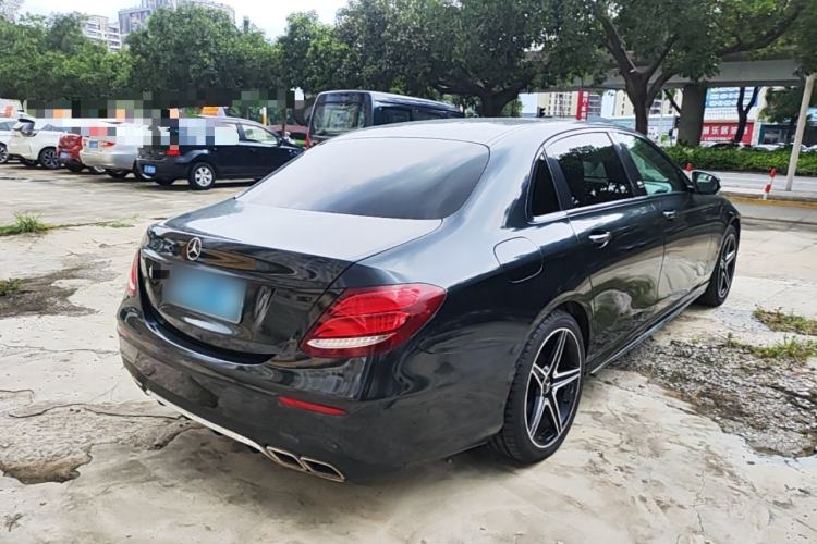 Used Mercedes-Benz E-Class 2016 E 300 L Sporty and Stylish Model Rear Right 45 Deg