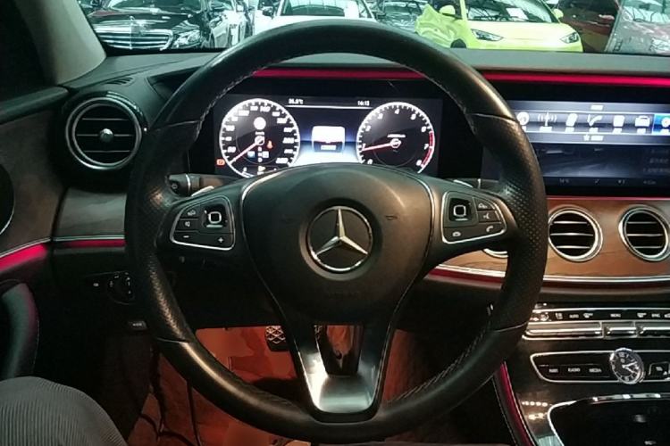 Used Mercedes-Benz E-Class 2016 E 200 L Steering Wheel