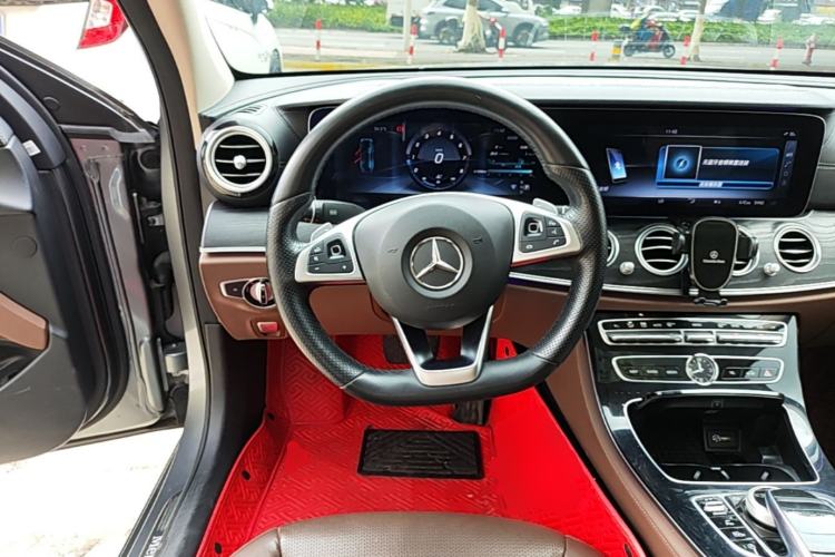 Used Mercedes-Benz E-Class 2016 E 300 L Sporty and Stylish Model Steering Wheel