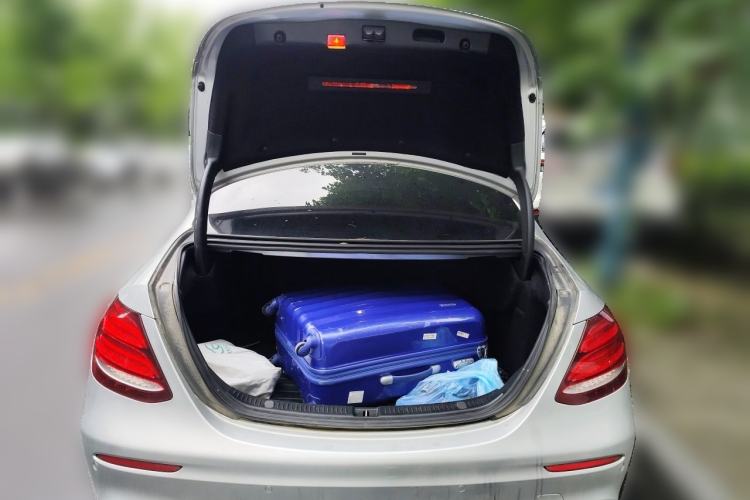 Used Mercedes-Benz E-Class 2016 E 200 L Sport Edition Trunk