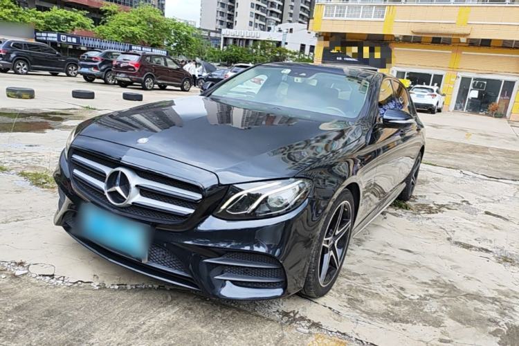 Used Mercedes-Benz E-Class 2016 E 300 L Sporty and Stylish Model Guazi used car, China used car export, Used car for sale, Used cars, Cheapest cars for sale