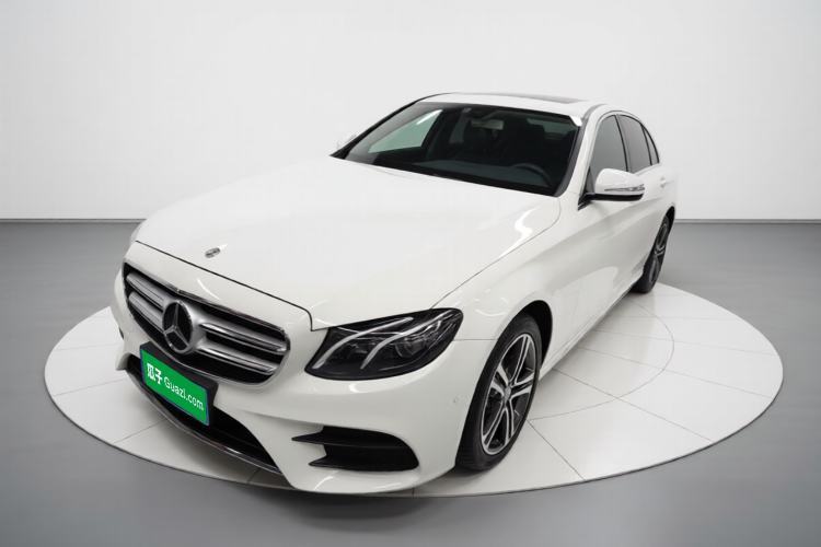 Używany Mercedes-Benz E-Class 2016 E 200 L Sport Edition Guazi used car, China used car export, Used car for sale, Used cars, Cheapest cars for sale
