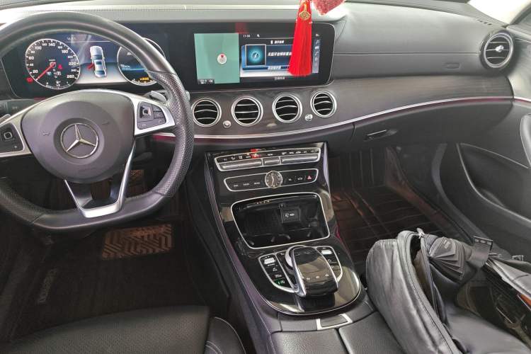 Used Mercedes-Benz E-Class 2016 E 200 L Sport Edition Audio And AC Panel
