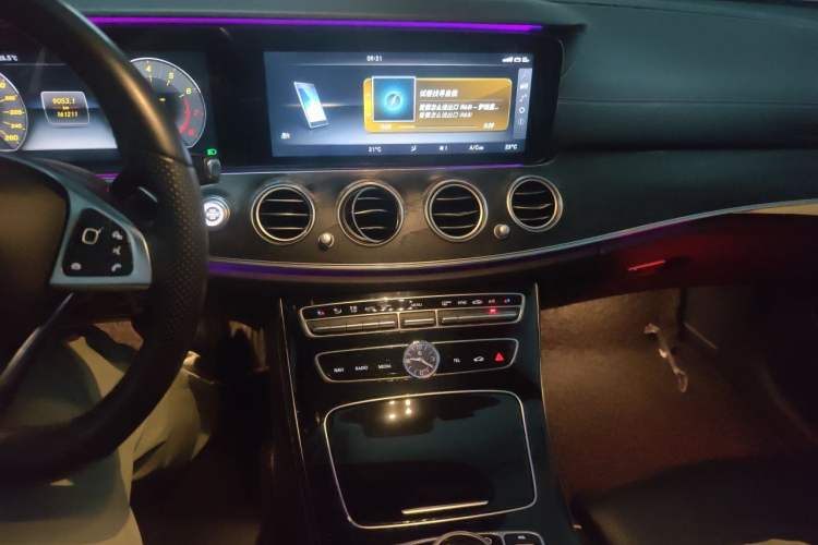 Used Mercedes-Benz E-Class 2016 E 200 L Sport Edition Audio And AC Panel