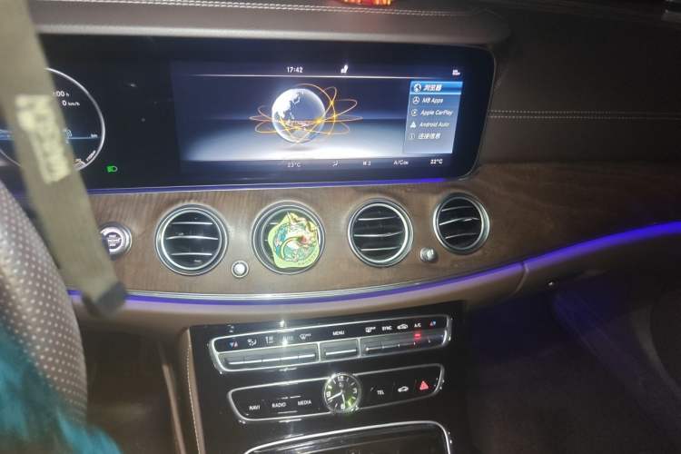 Used Mercedes-Benz E-Class 2016 E 300 L Stylish Model Audio And AC Panel