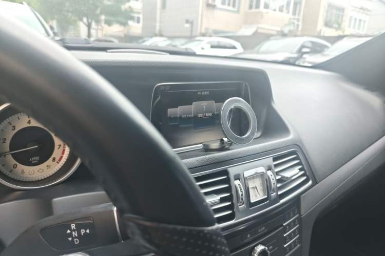 Used Mercedes-Benz E-Class 2016 E 200 Coupe Dynamic Edition Audio And AC Panel