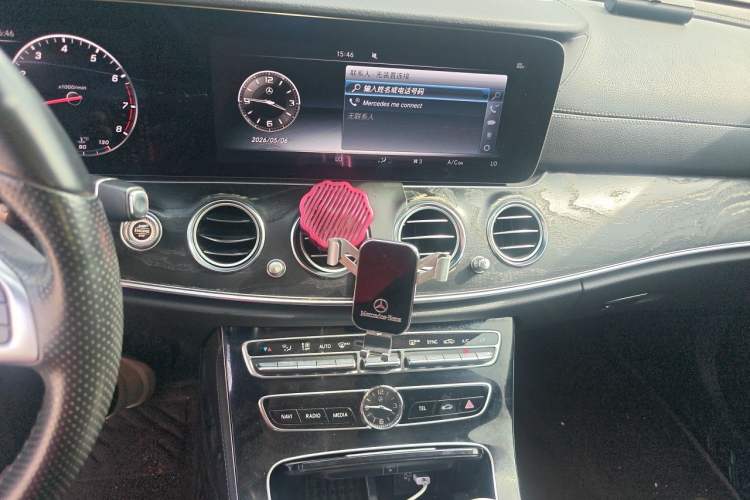 Used Mercedes-Benz E-Class 2016 E 300 L Sporty and Stylish Model Audio And AC Panel