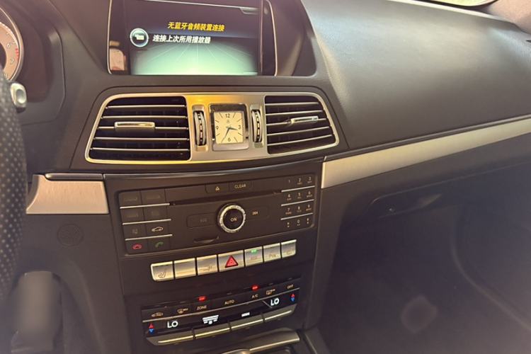 Used Mercedes-Benz E-Class 2016 E 200 Coupe Dynamic Edition Audio And AC Panel