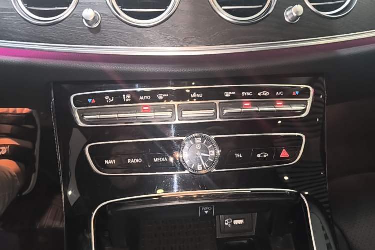 Used Mercedes-Benz E-Class 2016 E 300 L Sport Luxury Model Audio And AC Panel