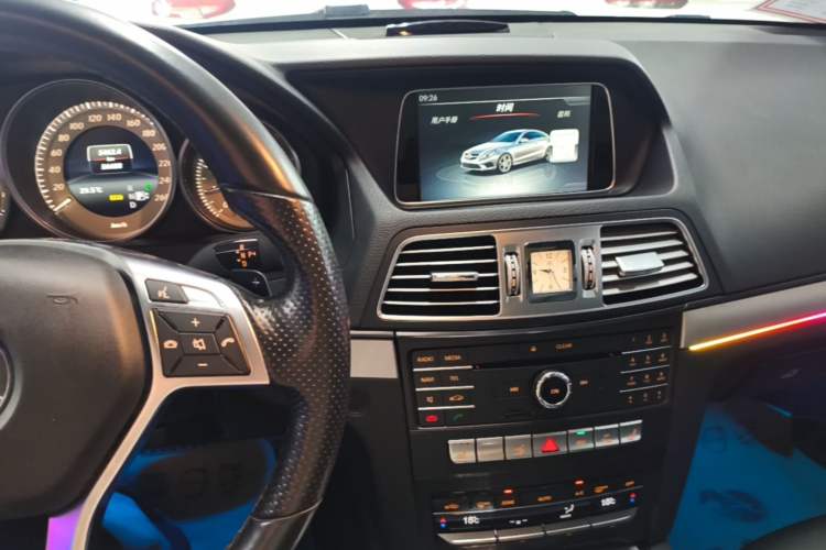 Used Mercedes-Benz E-Class 2016 E 200 Coupe Dynamic Edition Audio And AC Panel