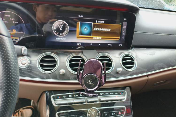 Used Mercedes-Benz E-Class 2016 E 200 L Sport Edition Audio And AC Panel