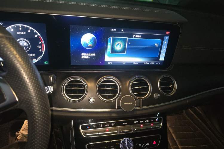 Used Mercedes-Benz E-Class 2016 E 200 L Sport Edition Audio And AC Panel