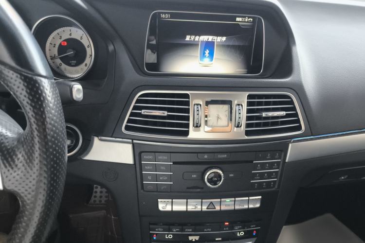 Used Mercedes-Benz E-Class 2016 E 200 Coupe Dynamic Edition Audio And AC Panel
