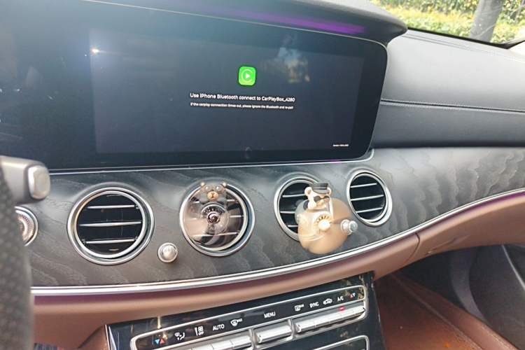 Used Mercedes-Benz E-Class 2016 E 200 L Sport Edition Audio And AC Panel