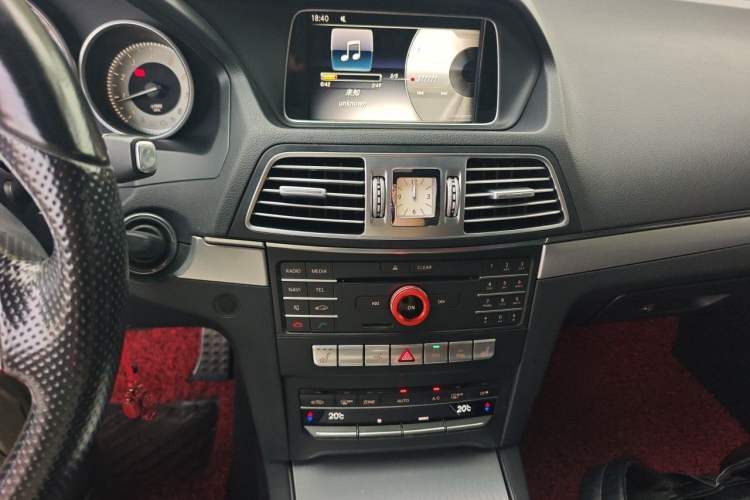 Used Mercedes-Benz E-Class 2016 E 200 Coupe Dynamic Edition Audio And AC Panel
