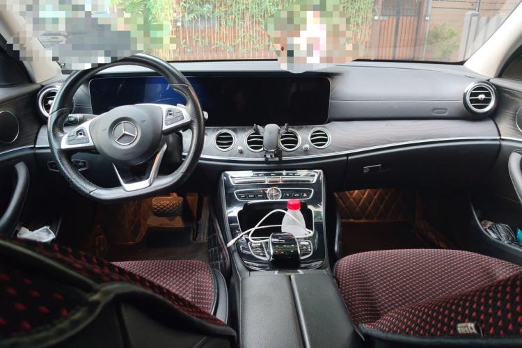 Used Mercedes-Benz E-Class 2016 E 300 L Sporty and Stylish Model Center Console