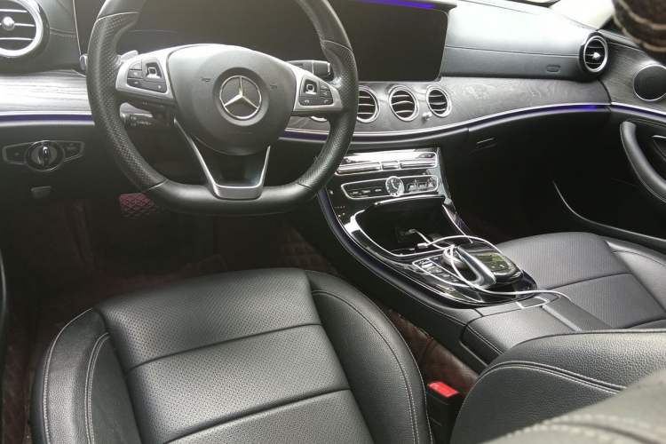 Used Mercedes-Benz E-Class 2016 E 300 L Sporty and Stylish Model Center Console