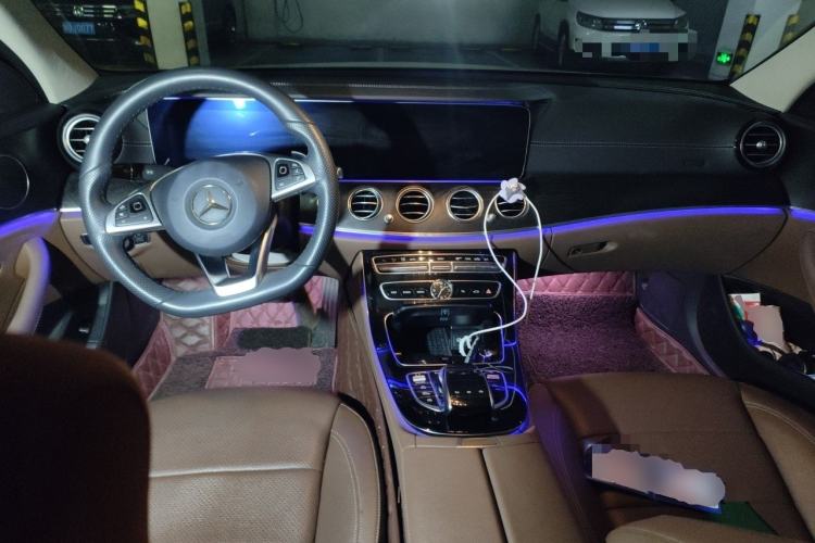 Used Mercedes-Benz E-Class 2016 E 300 L Sporty and Stylish Model Center Console