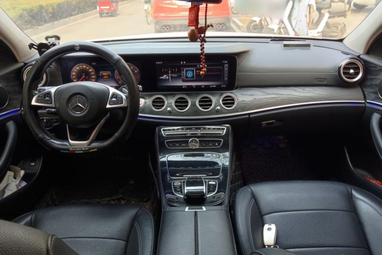 Used Mercedes-Benz E-Class 2016 E 300 L Sporty and Stylish Model Center Console