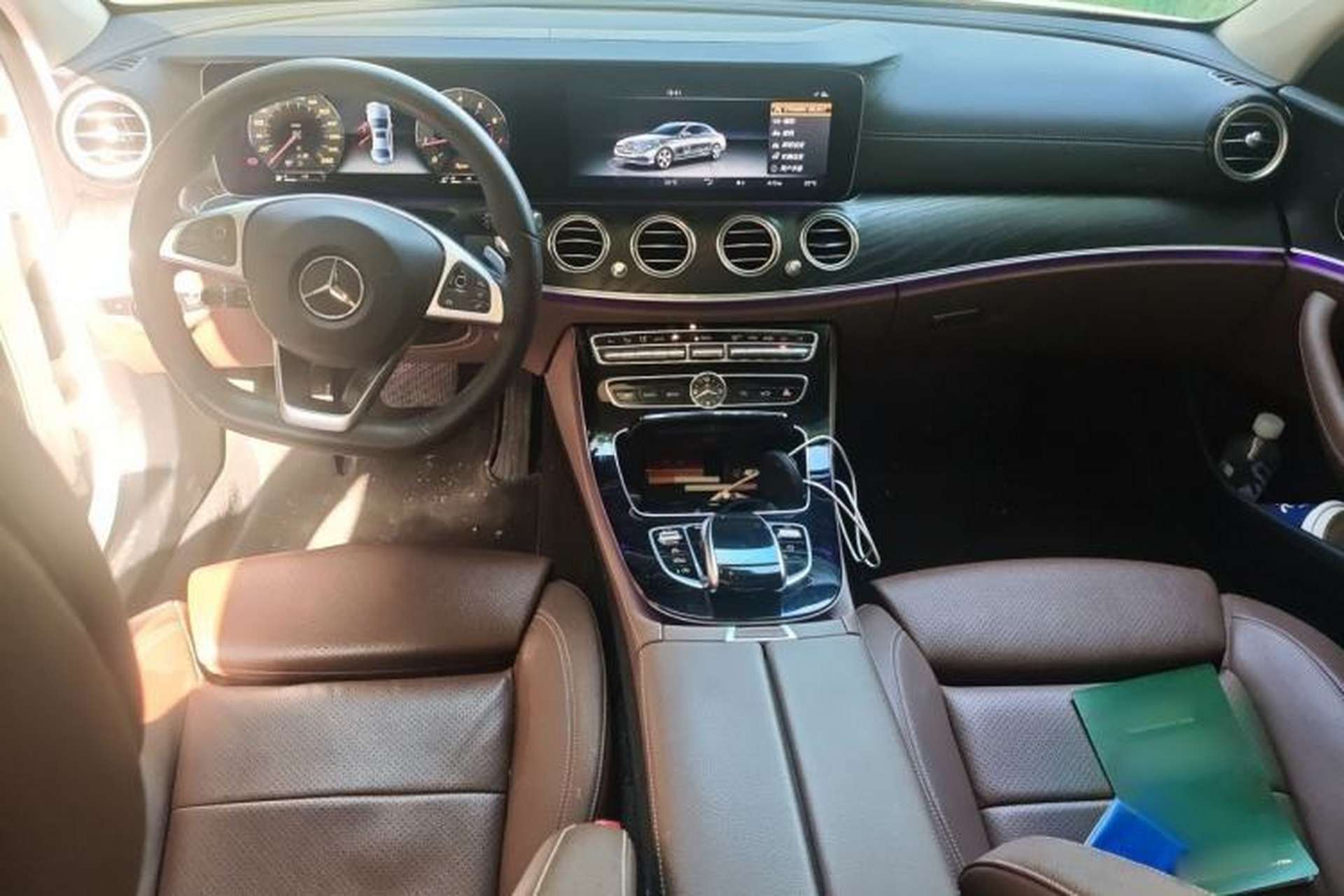 Used Mercedes-Benz E-Class 2016 E 200 L Sport Edition Center Console