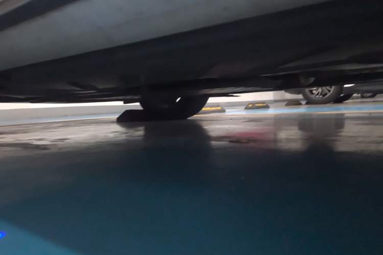 Used Mercedes-Benz E-Class 2016 E 200 L Sport Edition Chassis Front Left