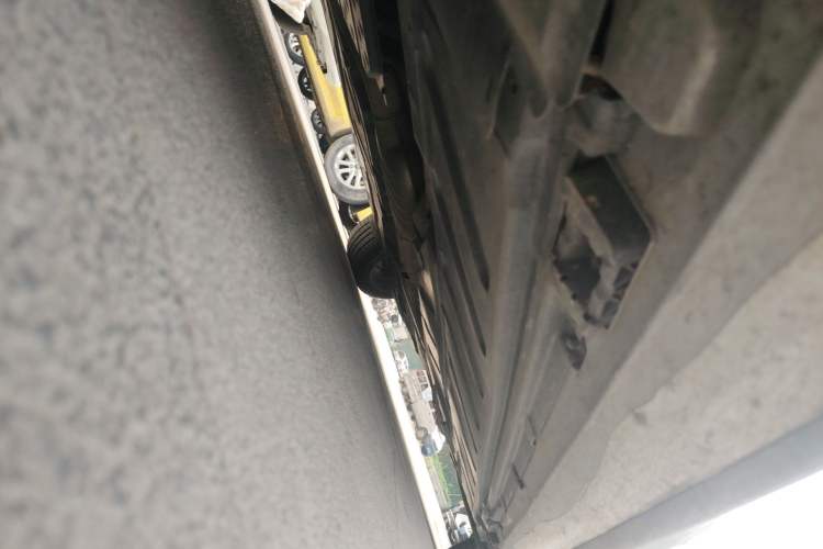 Used Mercedes-Benz E-Class 2016 E 200 L Sport Edition Chassis Front Left