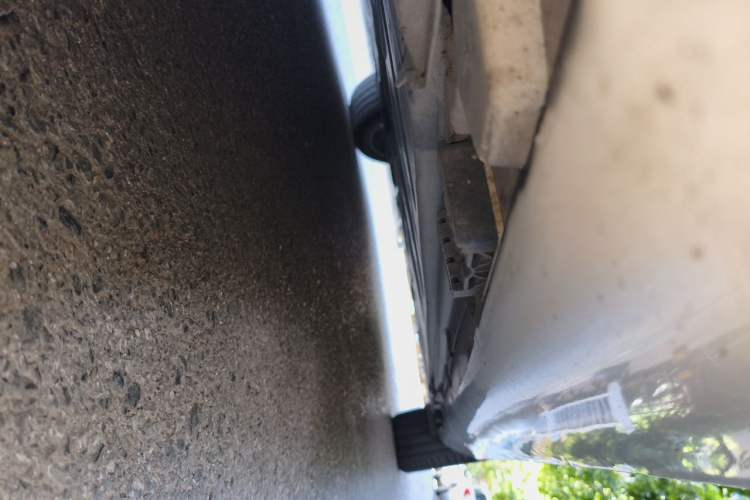 Used Mercedes-Benz E-Class 2016 E 300 L Stylish Model Chassis Front Left