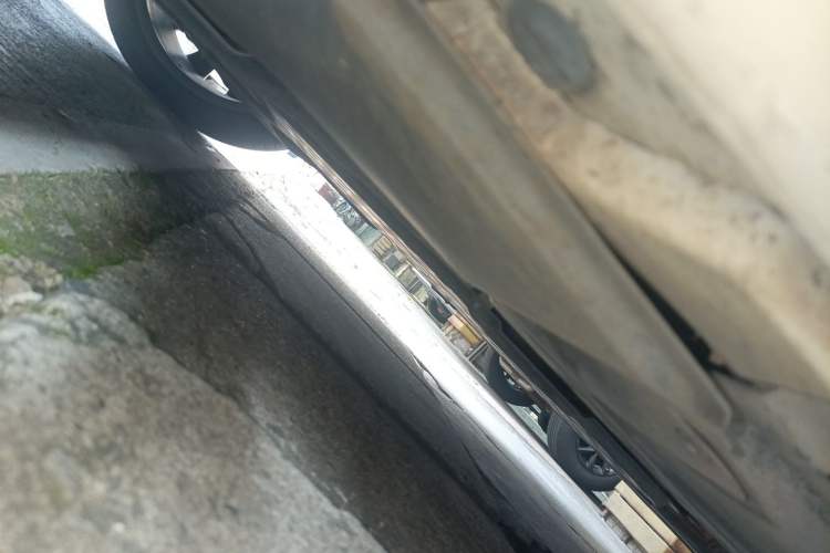 Used Mercedes-Benz E-Class 2016 E 300 L Luxury Model Chassis Front Left