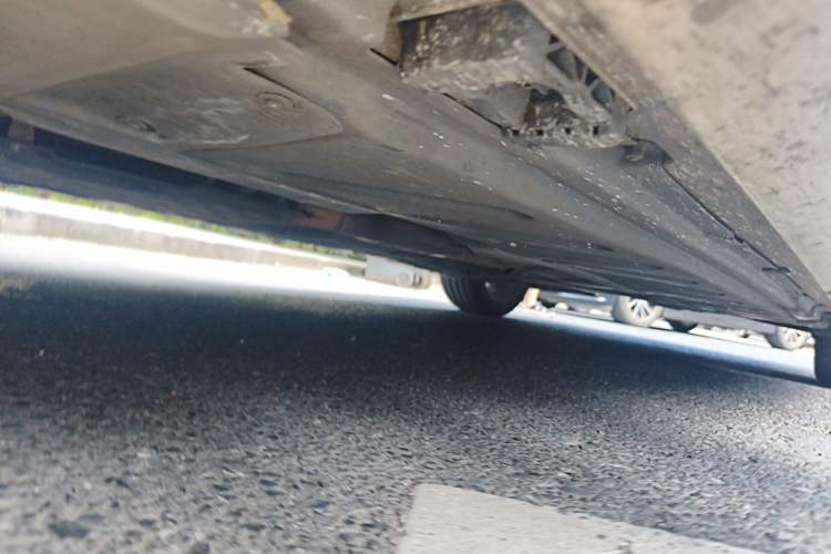 Used Mercedes-Benz E-Class 2016 E 200 L Sport Edition Chassis Front Left
