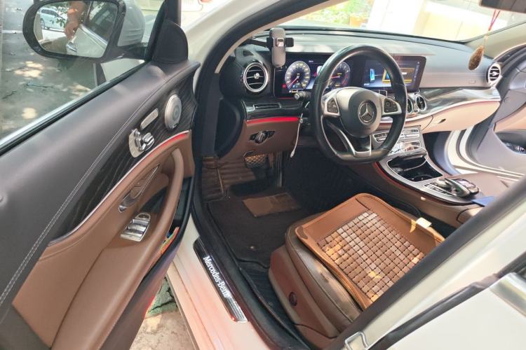 Used Mercedes-Benz E-Class 2016 E 300 L Sporty and Stylish Model Driver Seat