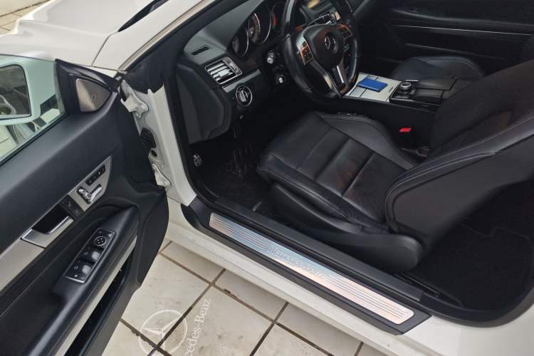 Used Mercedes-Benz E-Class 2016 E 200 Coupe Dynamic Edition Driver Seat