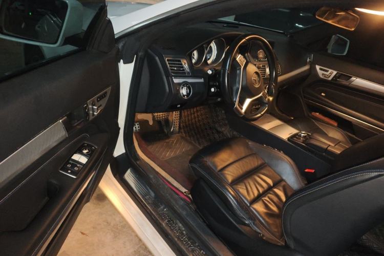 Used Mercedes-Benz E-Class 2016 E 200 Coupe Dynamic Edition Driver Seat