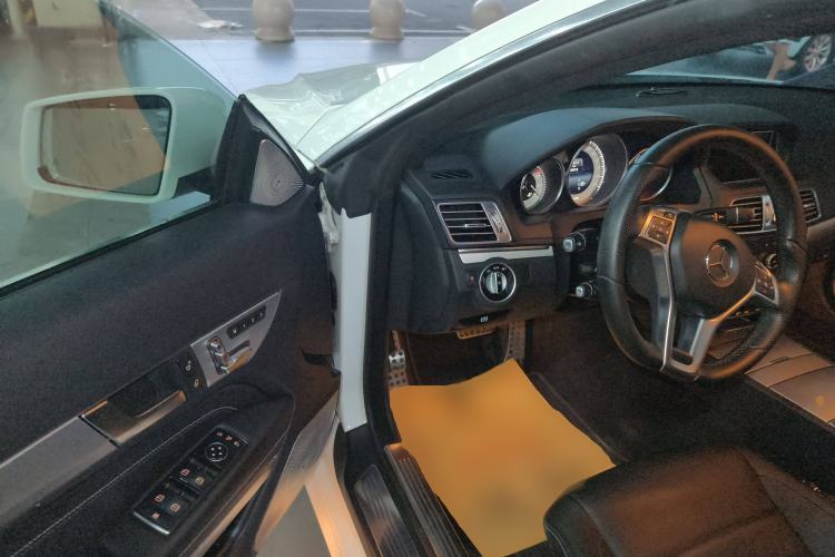 Used Mercedes-Benz E-Class 2016 E 260 Coupe Dynamic Edition Driver Seat