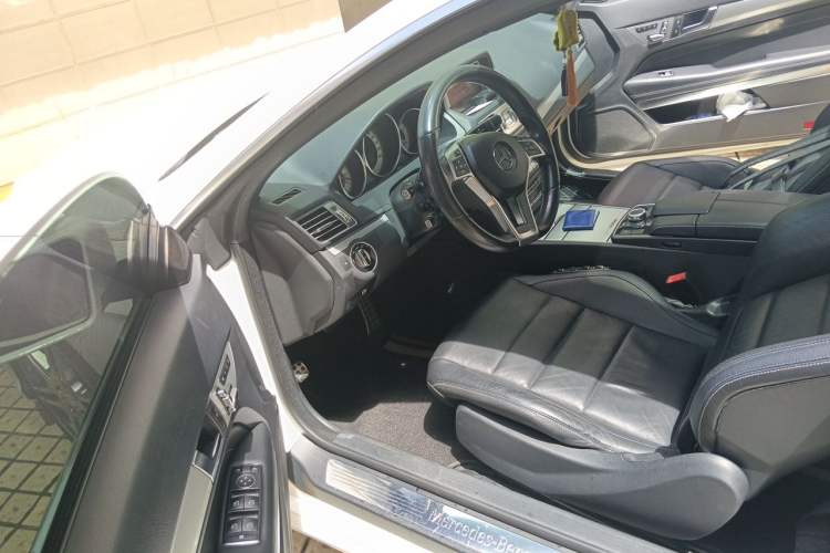 Used Mercedes-Benz E-Class 2016 E 200 Coupe Dynamic Edition Driver Seat
