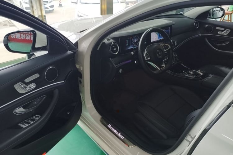 Used Mercedes-Benz E-Class 2016 E 300 L Sporty and Stylish Model Driver Seat