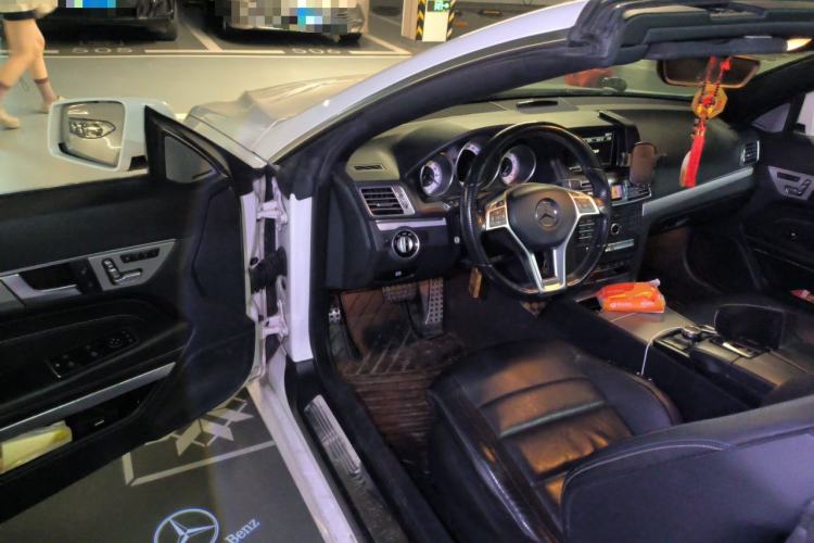 Used Mercedes-Benz E-Class 2016 E 260 Convertible Coupe Dynamic Edition Driver Seat