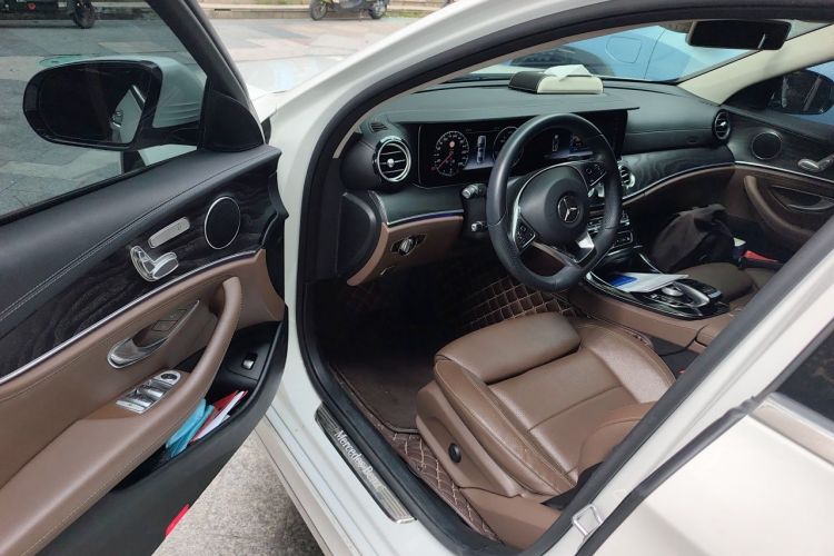 Used Mercedes-Benz E-Class 2016 E 200 L Sport Edition Driver Seat