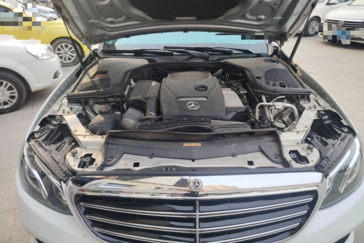 Used Mercedes-Benz E-Class 2016 E 200 L Sport Edition Engine Bay