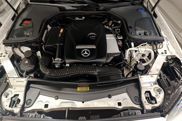Used Mercedes-Benz E-Class 2016 E 200 L Sport Edition Engine Bay