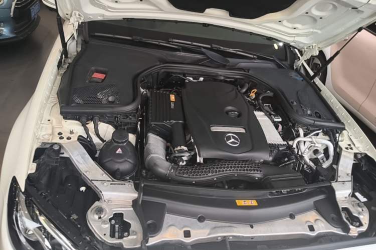 Used Mercedes-Benz E-Class 2016 E 300 L Sport Luxury Model Engine Bay