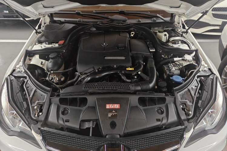 Used Mercedes-Benz E-Class 2016 E 200 Coupe Dynamic Edition Engine Bay