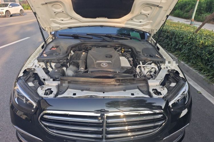 Used Mercedes-Benz E-Class 2016 E 200 L Sport Edition Engine Bay
