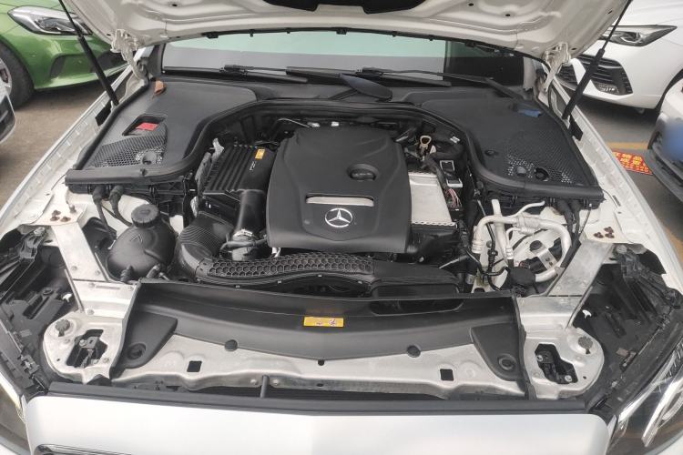Used Mercedes-Benz E-Class 2016 E 200 L Sport Edition Engine Bay