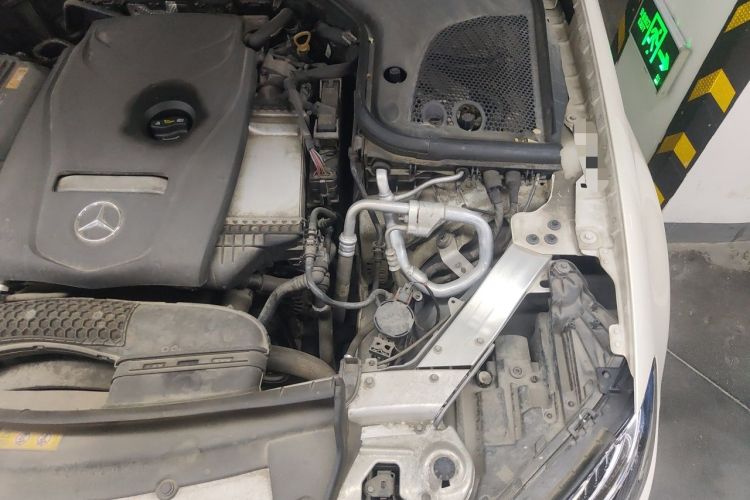 Used Mercedes-Benz E-Class 2016 E 200 L Sport Edition Engine Bay Left
